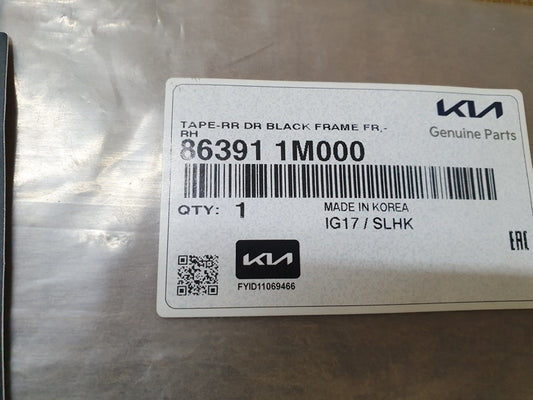 Original New Kia Cerato 2012 Right Rear Door Blackout Foil