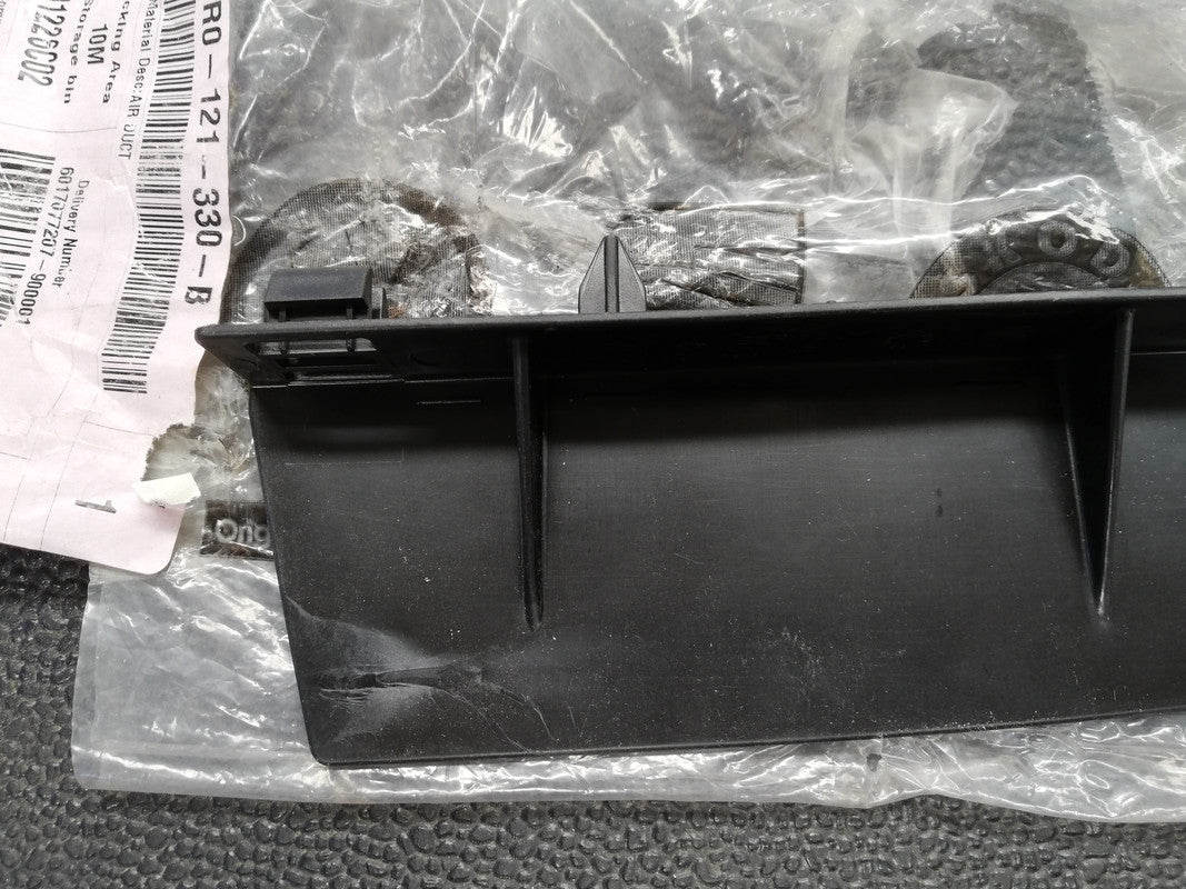 Volkswagen Polo Vivo Trend 1.4 2012 Lower Radiator Air Duct