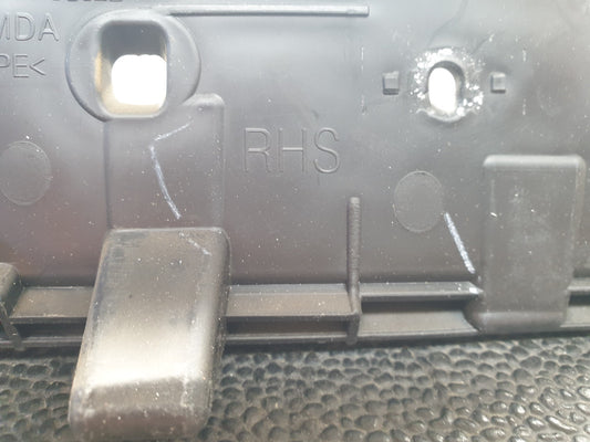 Ford Ranger 2014 Right Side Radiator Air Guide