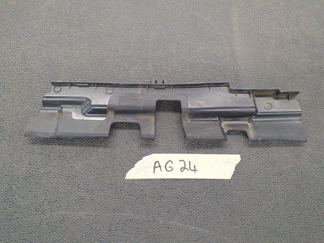 Ford Everest 2024 Right Side Radiator Air Guide