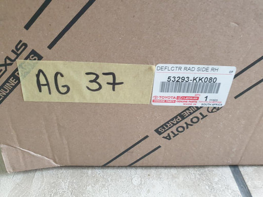 Original New Toyota Fortuner Right Radiator Air Guide