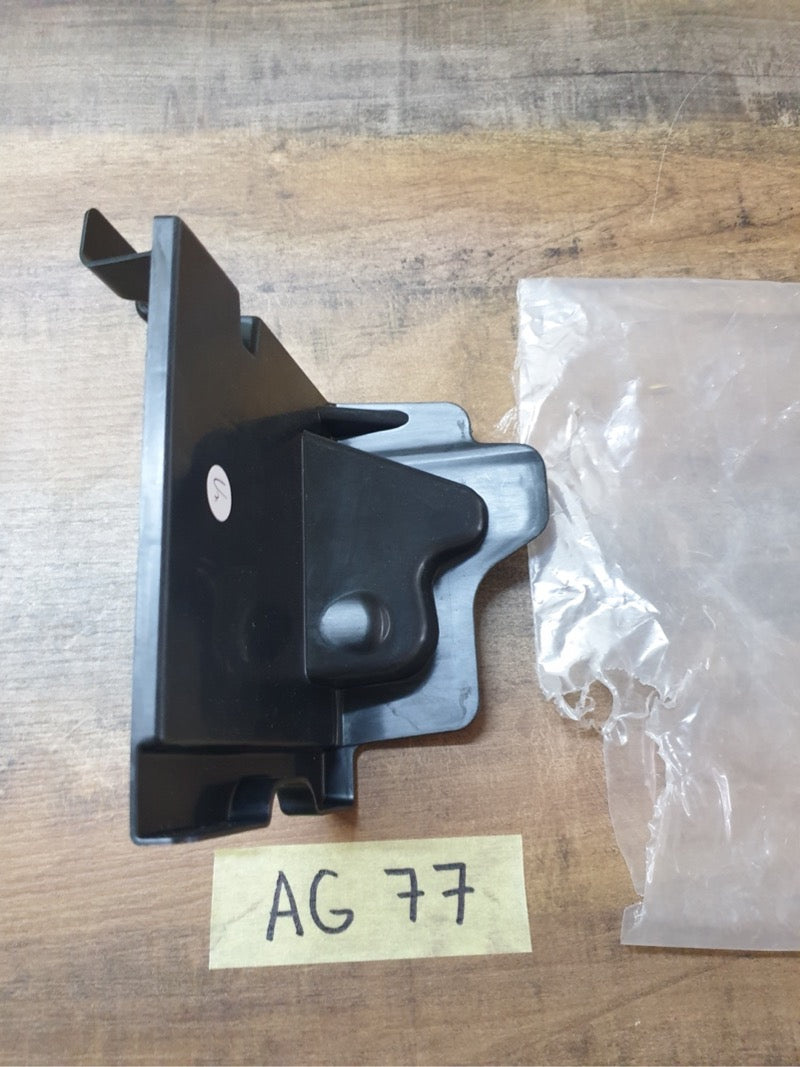 Original New Toyota Hilux Left Front Centre Air Deflector