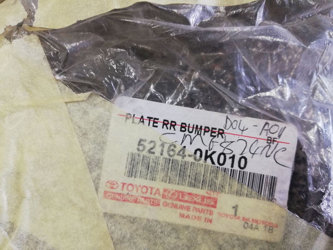 Toyota Hilux 2008, 2009, 2010, 2011, 2012, 2013, 2014, 2015, Raider, Legend 45, Base, Rear bumper End plate trim, corner cap Left Rear Bumper Plate