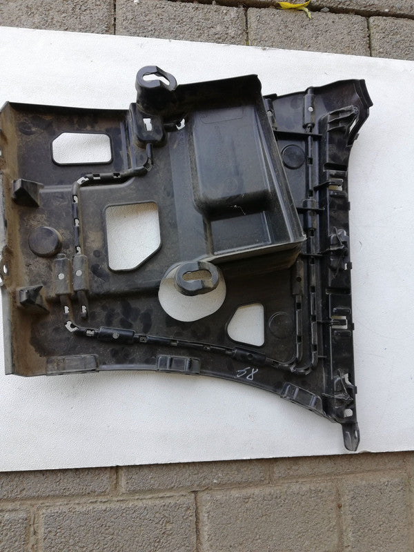 BMW 4 Series F32 2017, rear bumper bracket, mounting Left Rear Bumper Slide