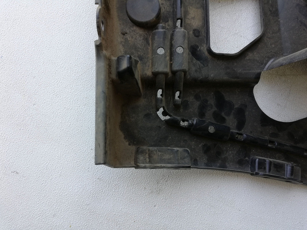 BMW 4 Series F32 2017, rear bumper bracket, mounting Left Rear Bumper Slide