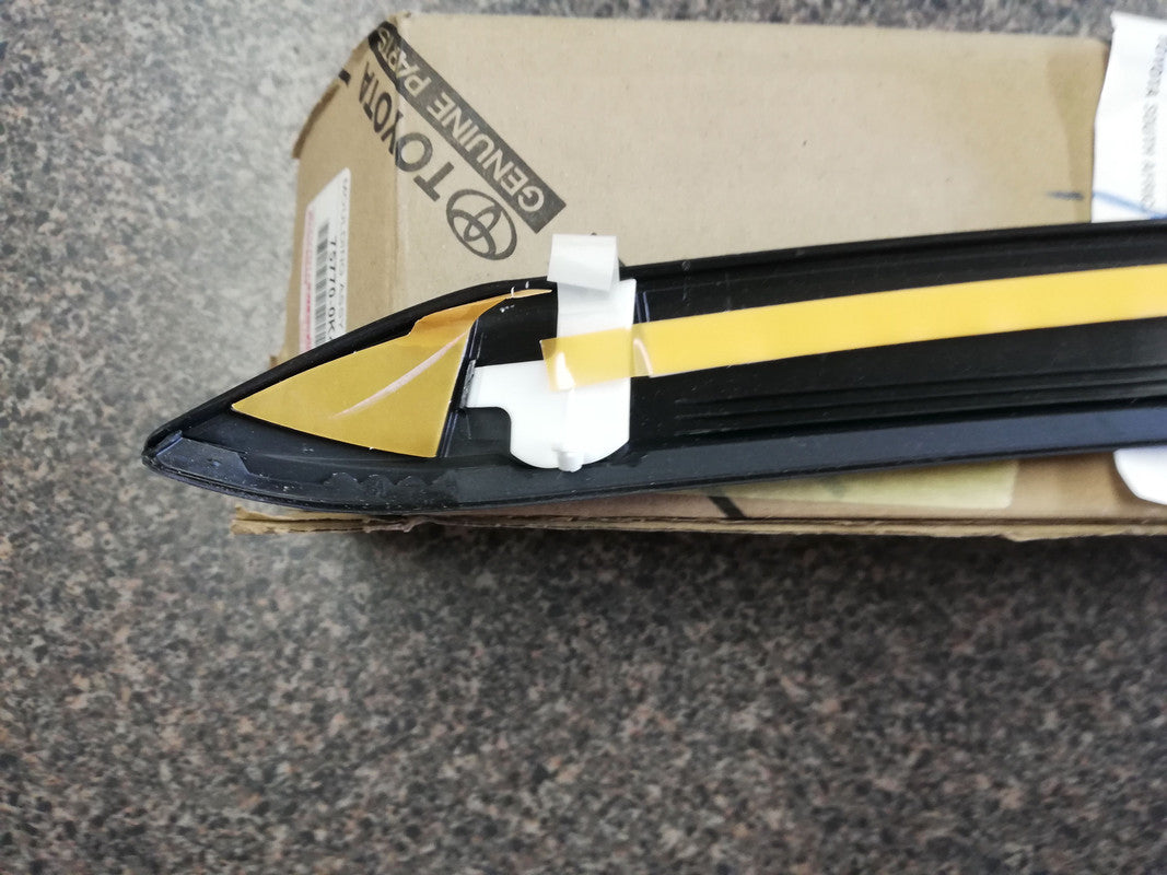 Toyota Hilux SRX, 2019 Upper Radiator Grille Cover