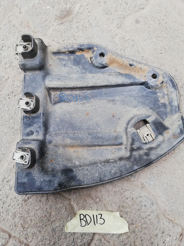 Original Used Mercedes-Benz GLE 400D 2022 Left Front Lower Cover