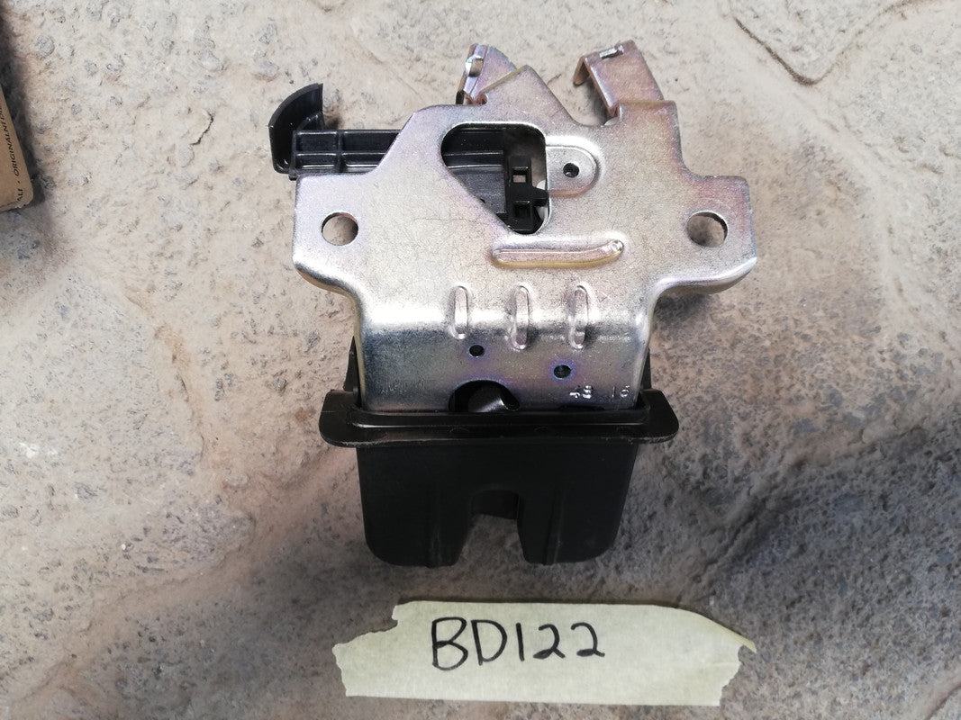 Audi A4 2017 Rear Lid Lock / Boot Lid Lock