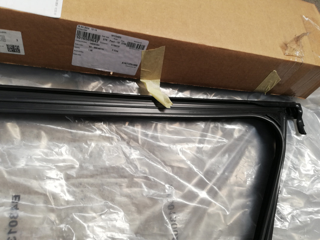 Mercedes-Benz GLE W167, 450, 4MATIC, Seal 2023 Right Rear Door Surrounding Rubber