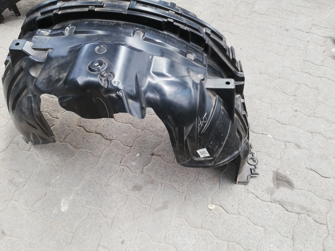 Nissan Navara Z1N 2023 Left Front Fender liner