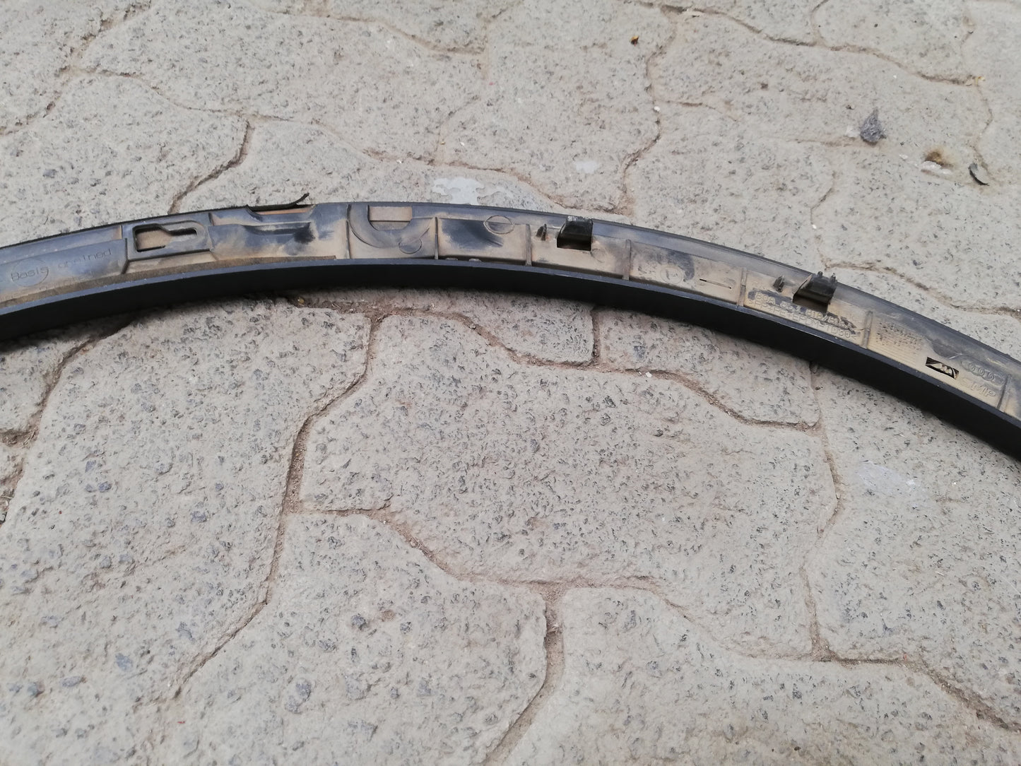 Audi Q5 Base Model 2023 Right Rear Arch Moulding