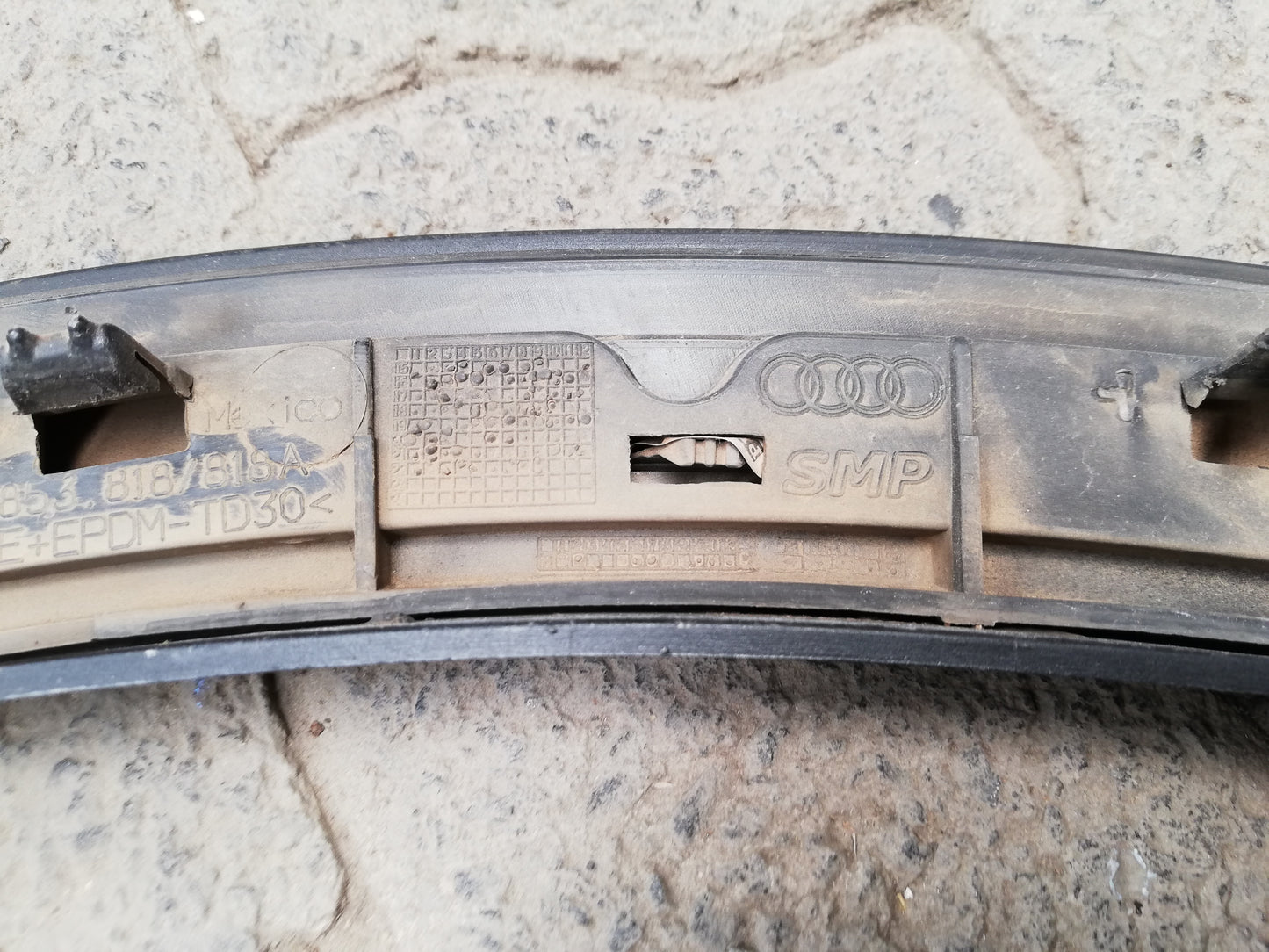 Audi Q5 Base Model 2023 Right Rear Arch Moulding