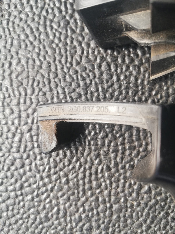 Volkswagen Polo Trendline 2021 Left Front Door Outer Handle