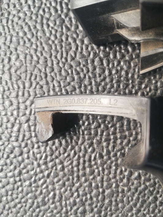 Volkswagen Polo Trendline 2021 Left Front Door Outer Handle