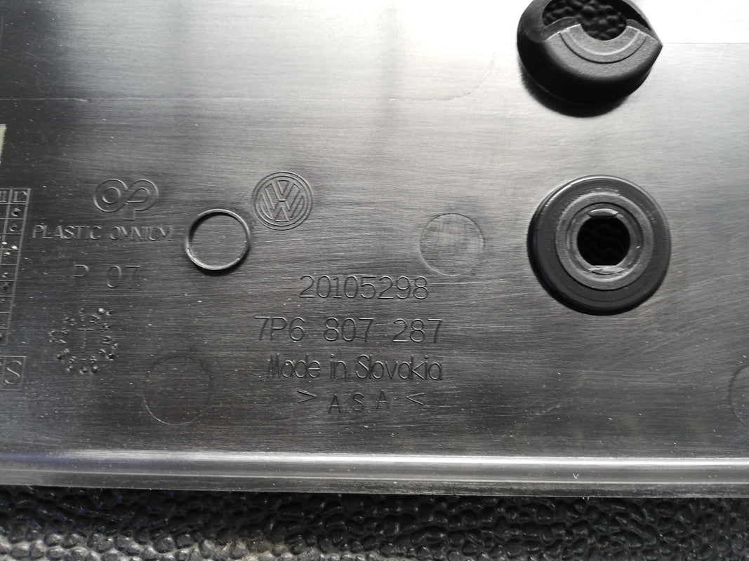 Volkswagen Touareg Front Number Plate Holder