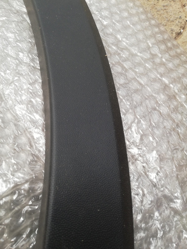 Volkswagen Tiguan 2019 Left Front Fender Arch Moulding