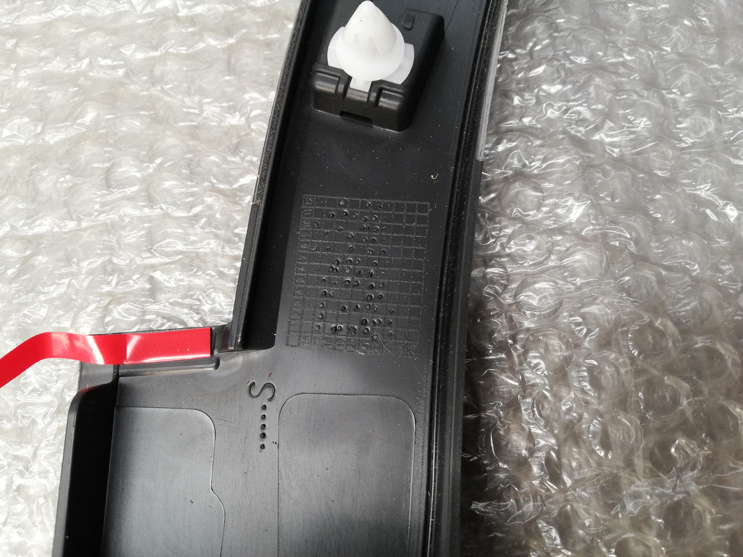 Volkswagen Tiguan 2019 Left Front Fender Arch Moulding