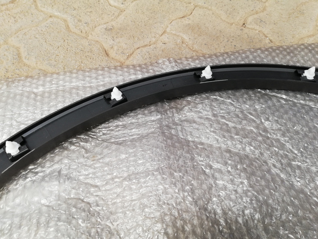 Volkswagen Tiguan 2019 Left Front Fender Arch Moulding