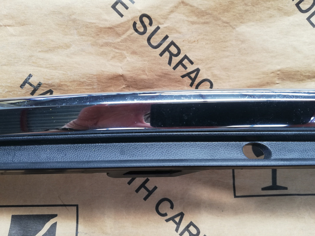 Volkswagen Golf 7 Front Bumper Left Lower Grille Trim