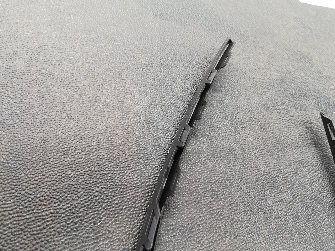 Volkswagen Golf 8 2022 Right Front Grille Moulding