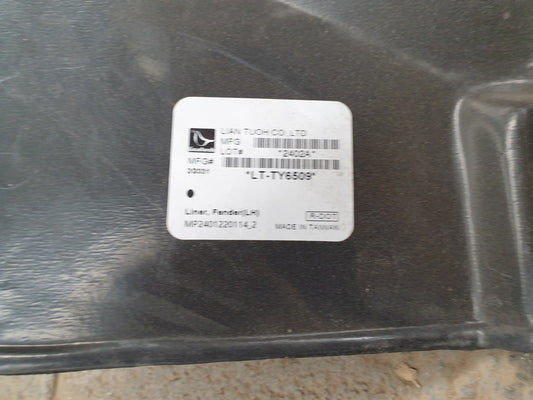 Toyota Aftermarket Hilux 2019 Right Front Fender Liner