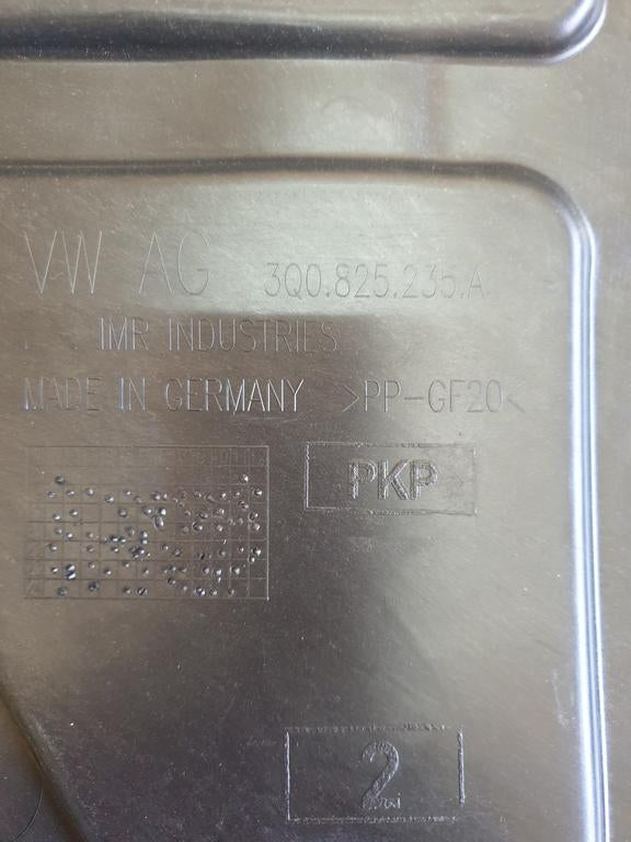 Original New Volkswagen Golf 7 Lower Engine Protection Cover
