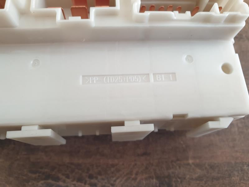 Original Used Nissan X-Trail 2024 Fuse Box Lower