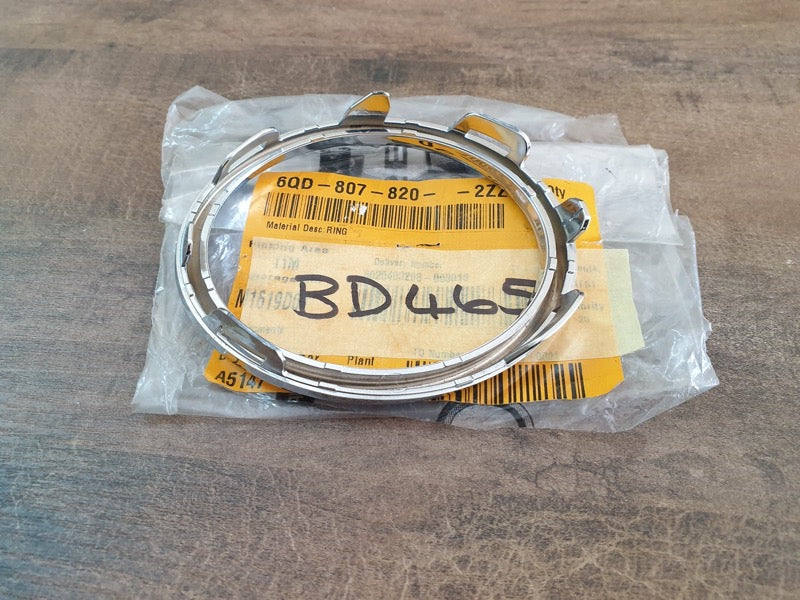 Original New Volkswagen Polo Right Front Fog Light Chrome Trim