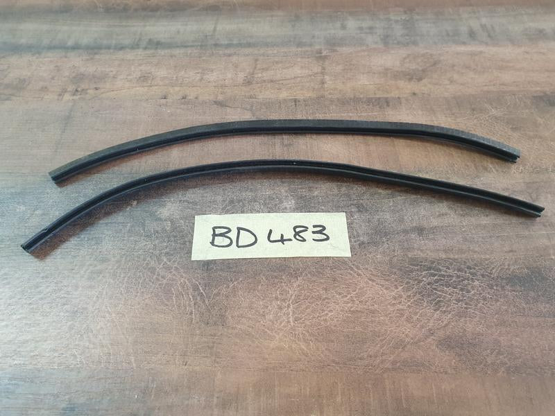 Original New Toyota Hilux Fortuner Bull Bar Rubber Protective Trim - Set of Two