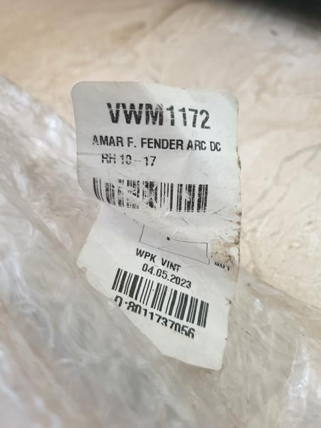 Volkswagen Aftermarket Amarok Right Front Wheel Arch Moulding