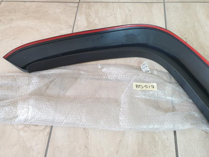 Volkswagen Aftermarket Amarok Right Front Wheel Arch Moulding