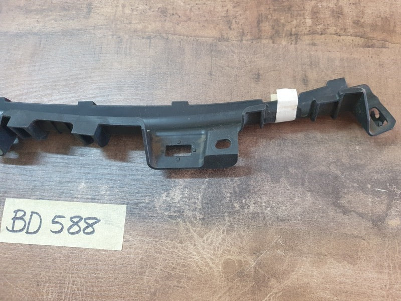 Original Used Toyota Hilux Right Curtain Airbag Channel Bracket