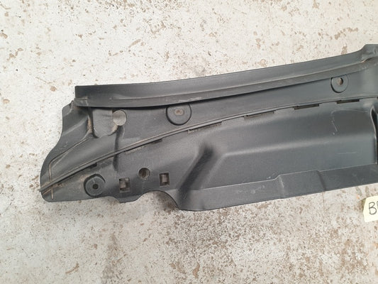Original Used BMW 3 Series G20 G21 Front Centre Upper Engine Compartment Cover