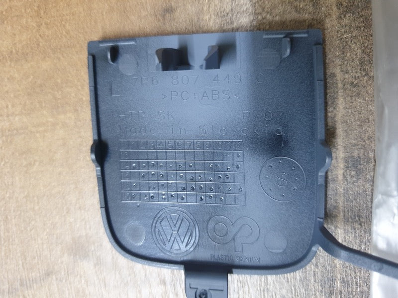 Original New Volkswagen Touareg Left Rear Bumper Towing Eye Cover