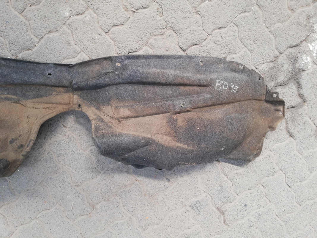 Original Used Toyota Rav4 2019 Right Front Fender Liner
