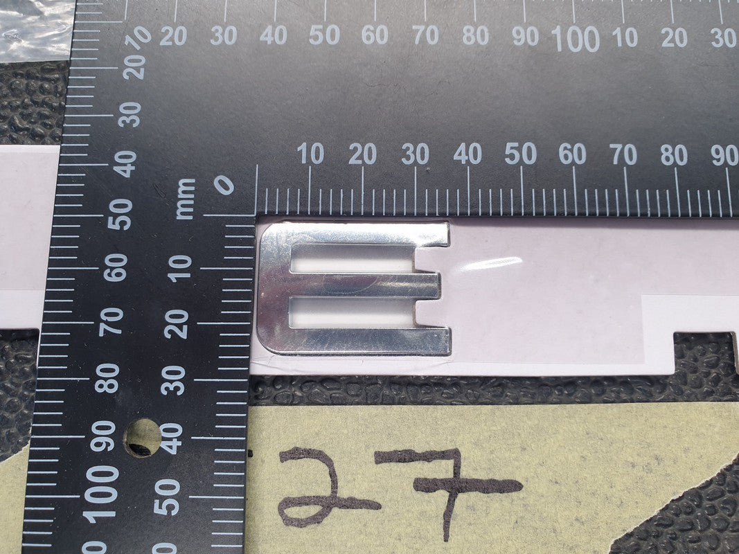 Chery Tiggo 8 "CHERY" Badge