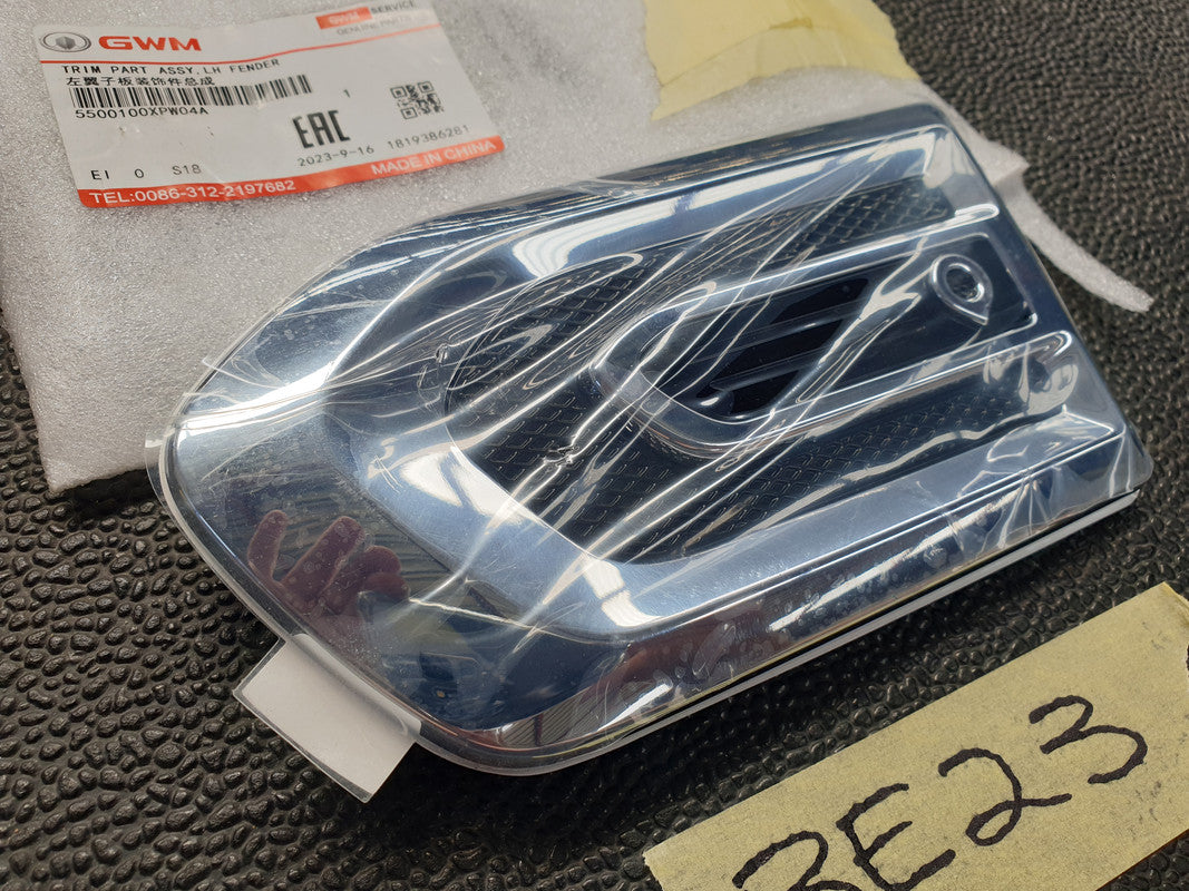 GWM P-SERIES PV 2.0 Left Front Fender Badge
