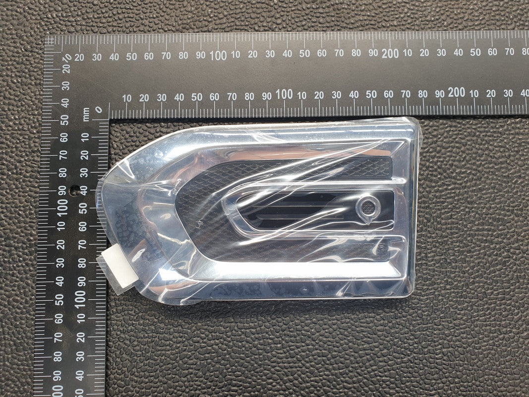 GWM P-SERIES PV 2.0 Left Front Fender Badge
