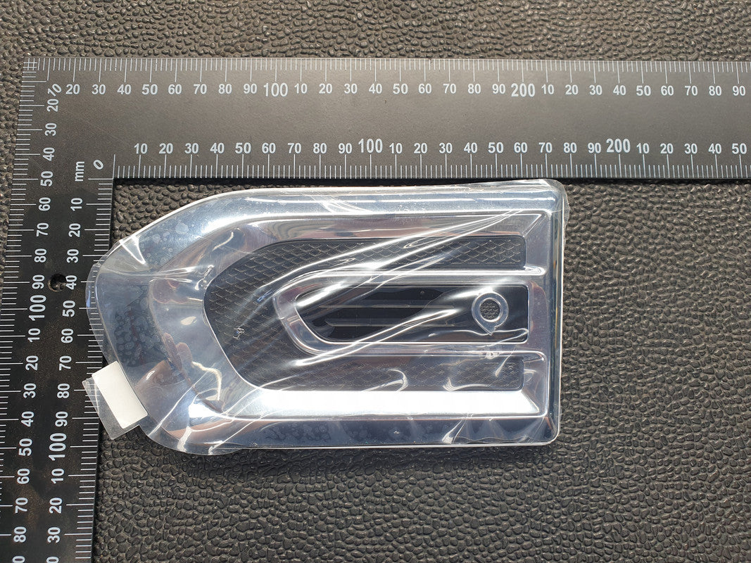 GWM P-SERIES PV 2.0 Left Front Fender Badge