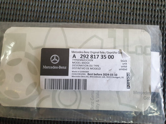 Mercedes-Benz GLE Coupe C292 AMG "AMG" - Fender Badge