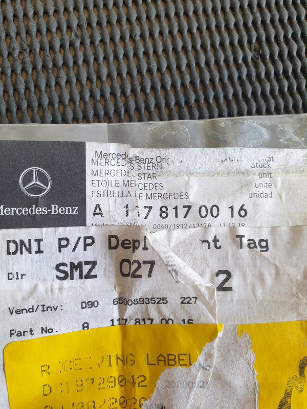 Mercedes-Benz CLA W117 Mercedes Star - Boot Lid Badge