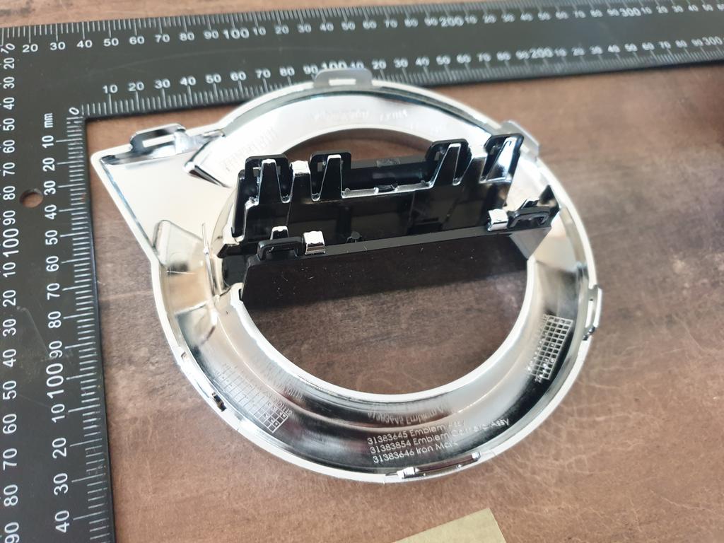 Volvo XC40 Radiator Grille Badge
