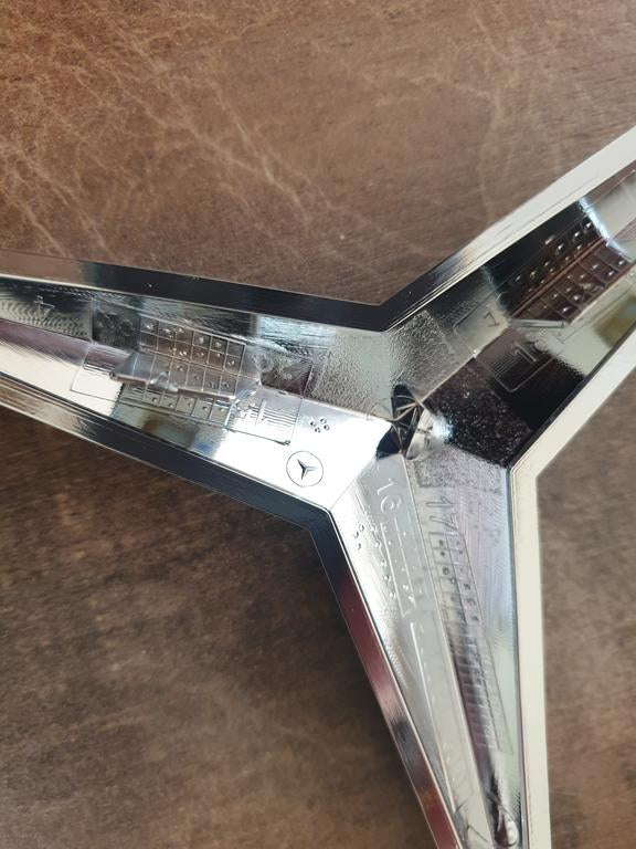 Mercedes-Benz C-Class W205 Mercedes Star - Radiator Grille Badge