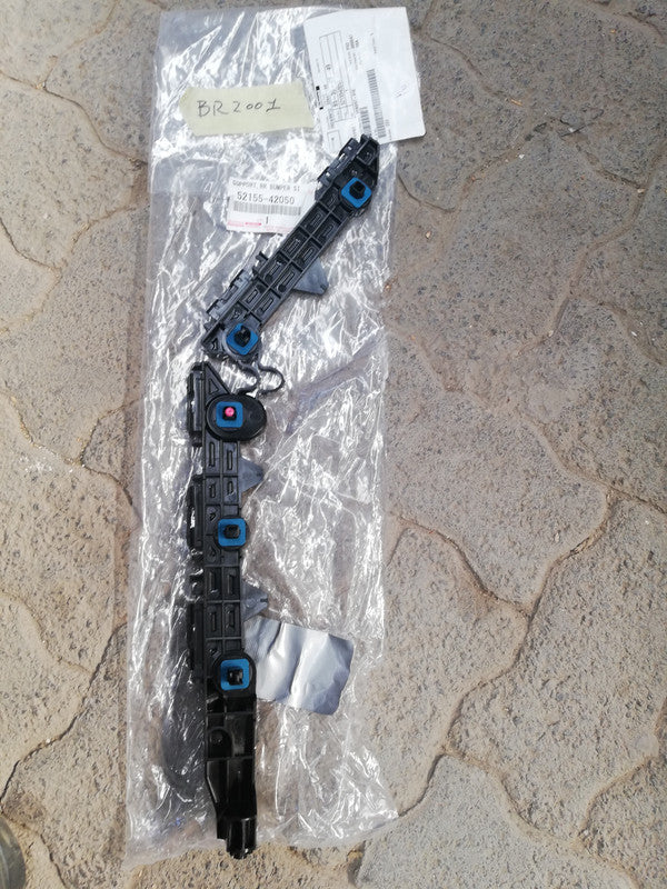 Toyota Rav4 2019 Right Rear Outer Bumper Bracket