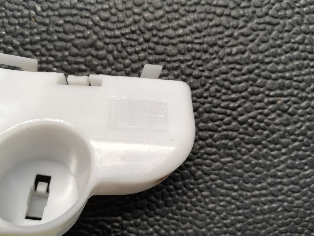 Nissan Navara Z1N 2023 Left Front Bumper Bracket