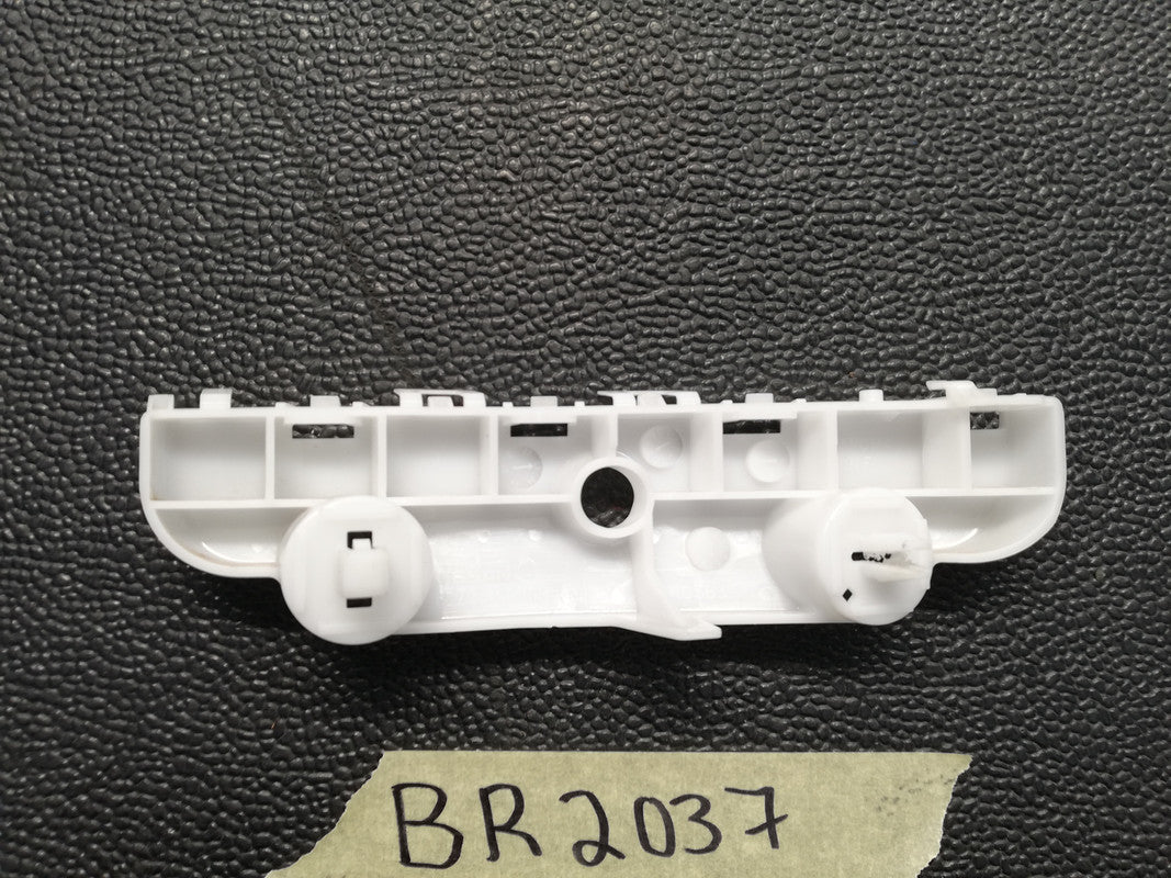 Nissan Navara Z1N 2023 Left Front Bumper Bracket