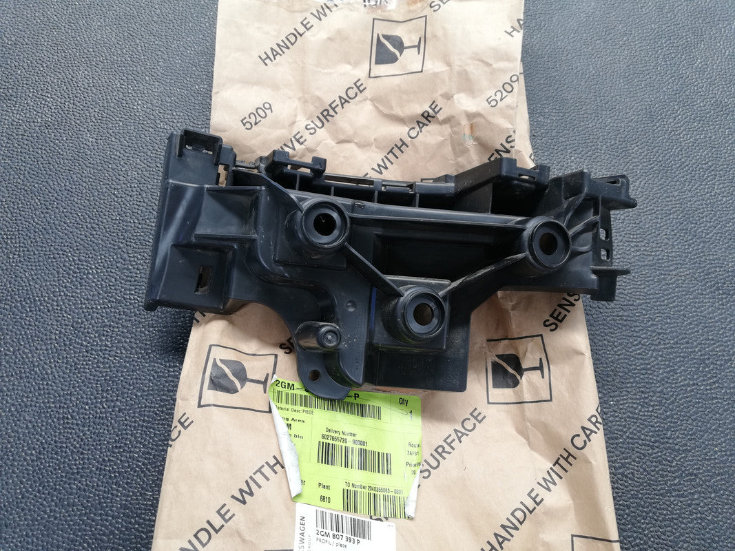 Volkswagen T-Cross Comfort 2023 Left Rear Inner Bumper Guide
