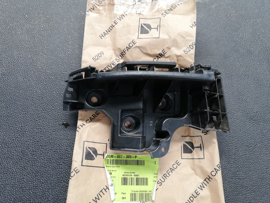 Volkswagen T-Cross Comfort 2023 Left Rear Inner Bumper Guide