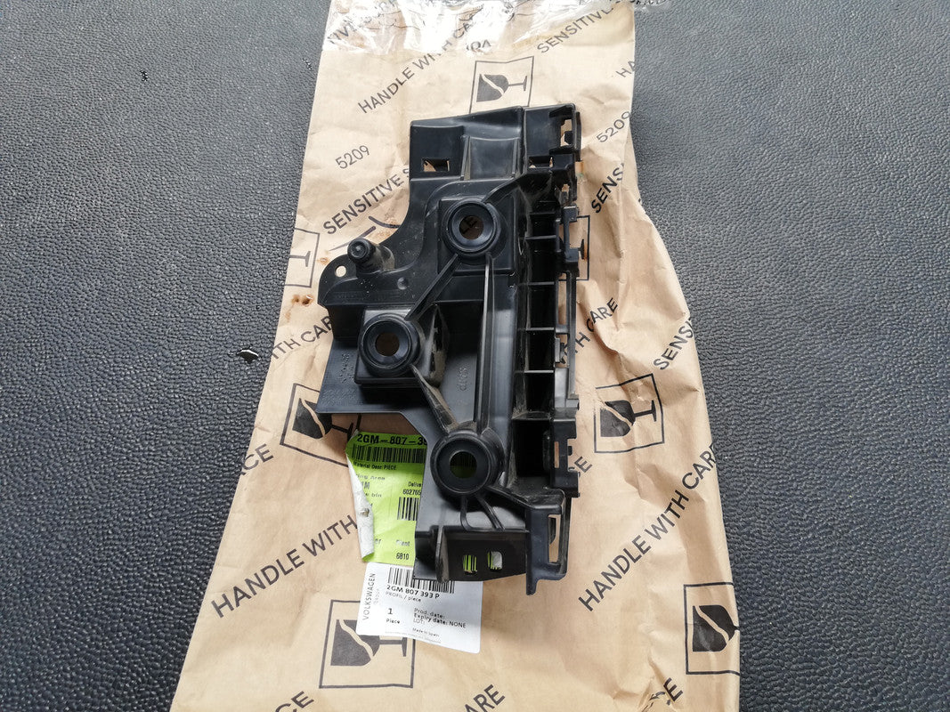 Volkswagen T-Cross Comfort 2023 Left Rear Inner Bumper Guide