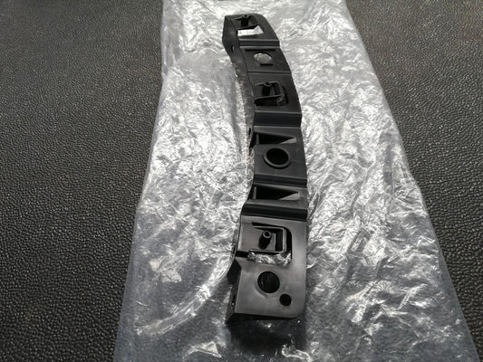Mazda CX-5 i75 46V 2023 Right Front Inner Bumper Bracket